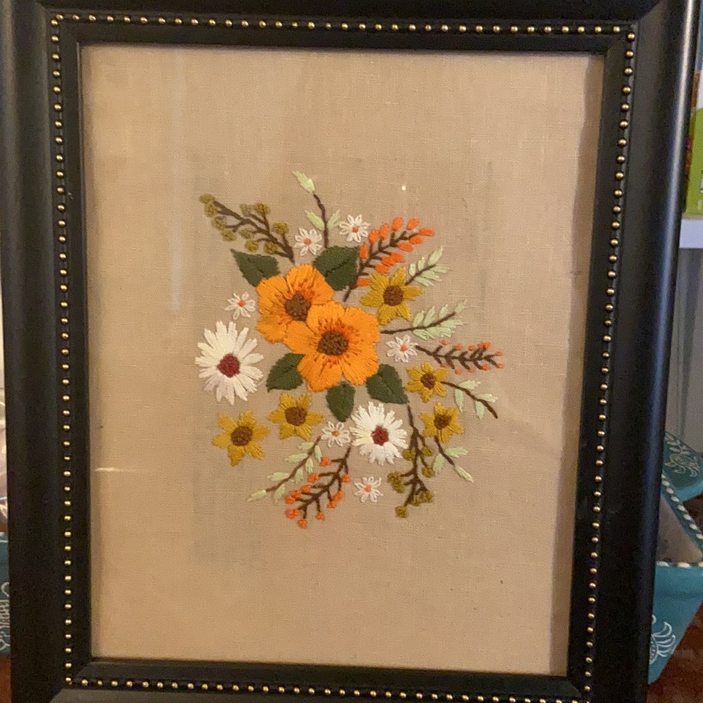 Handmade, used frames, good condition. - Picture 2 of 3